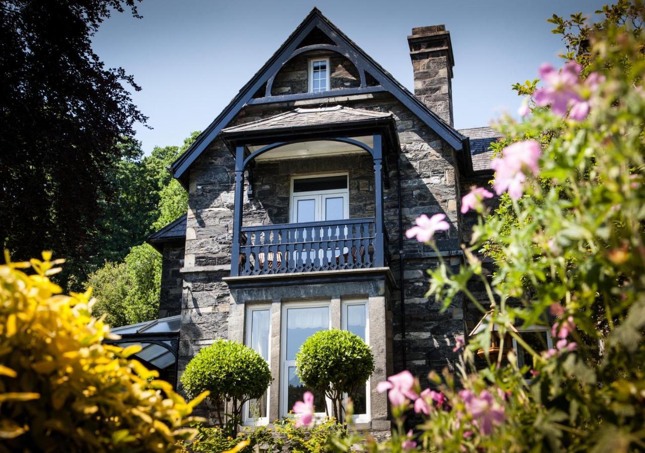 Mary'S Court Guest House - Mairlys Betws-y-Coed Eksteriør billede